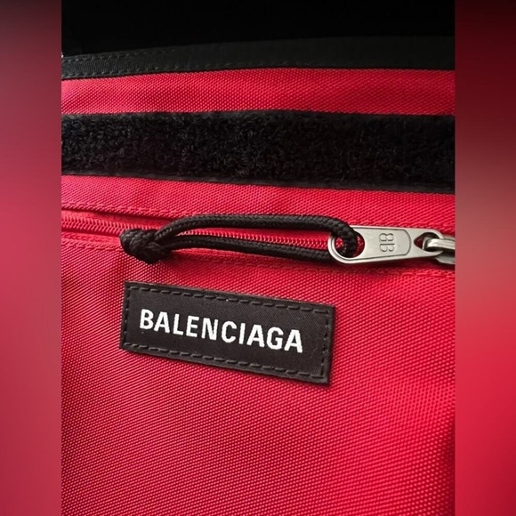Balenciaga nylon purse pouch- 532298 - Picture 4 of 12